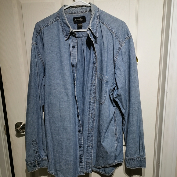 Eddie bauer large denim shirt - Picture 1 of 4